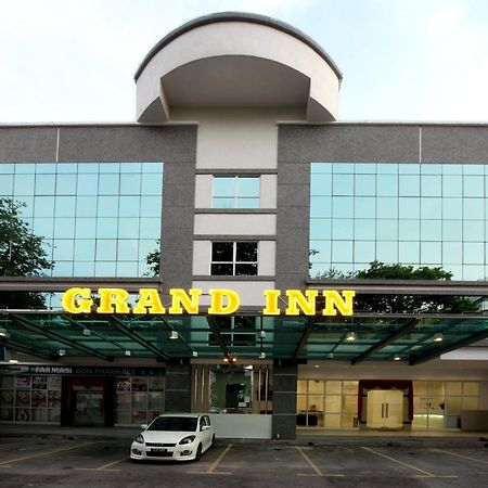 Grand Inn Hotel - Macalister Road Джордж Таун Екстериор снимка