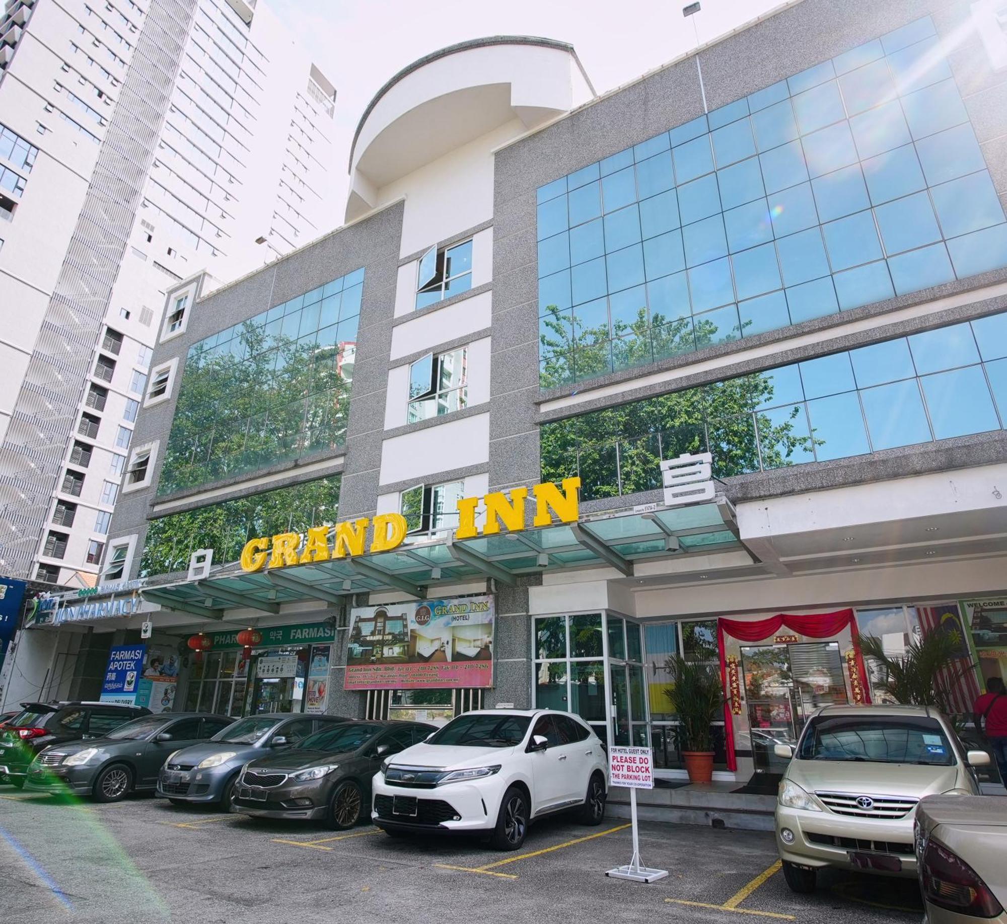 Grand Inn Hotel - Macalister Road Джордж Таун Екстериор снимка