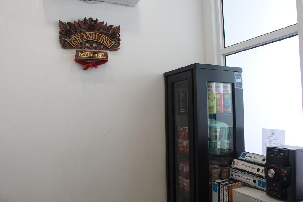 Grand Inn Hotel - Macalister Road Джордж Таун Екстериор снимка